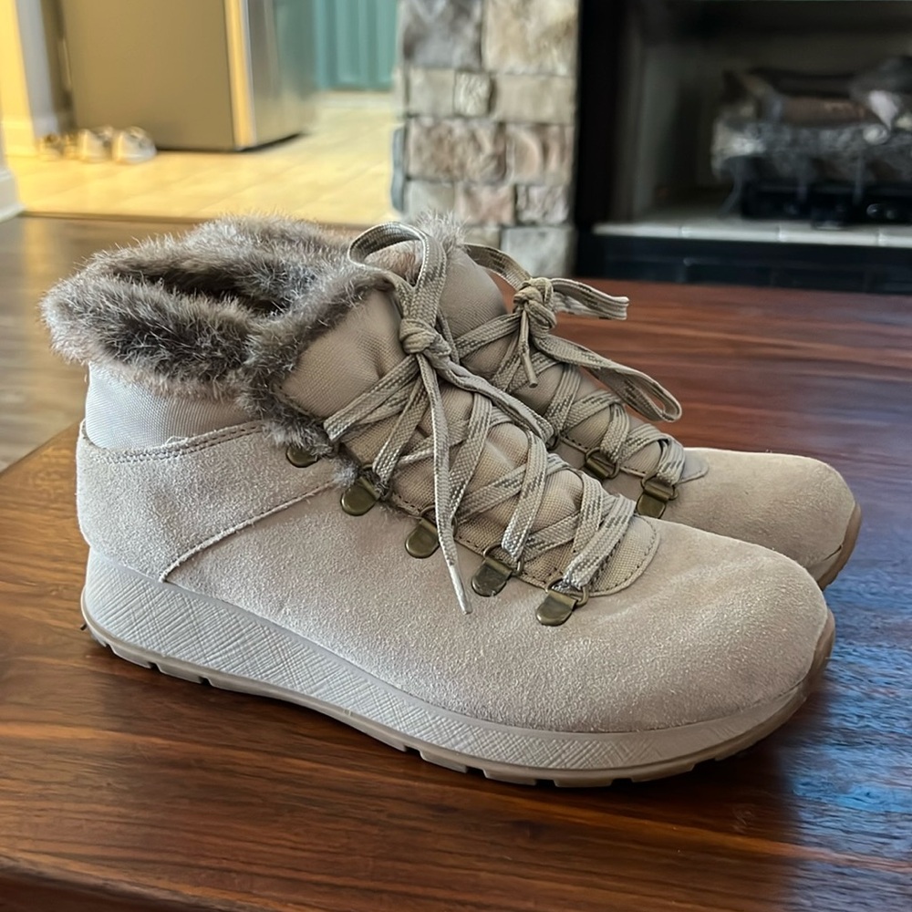 GENUINE RABBIT fur suede booties -BARE TRAP W8